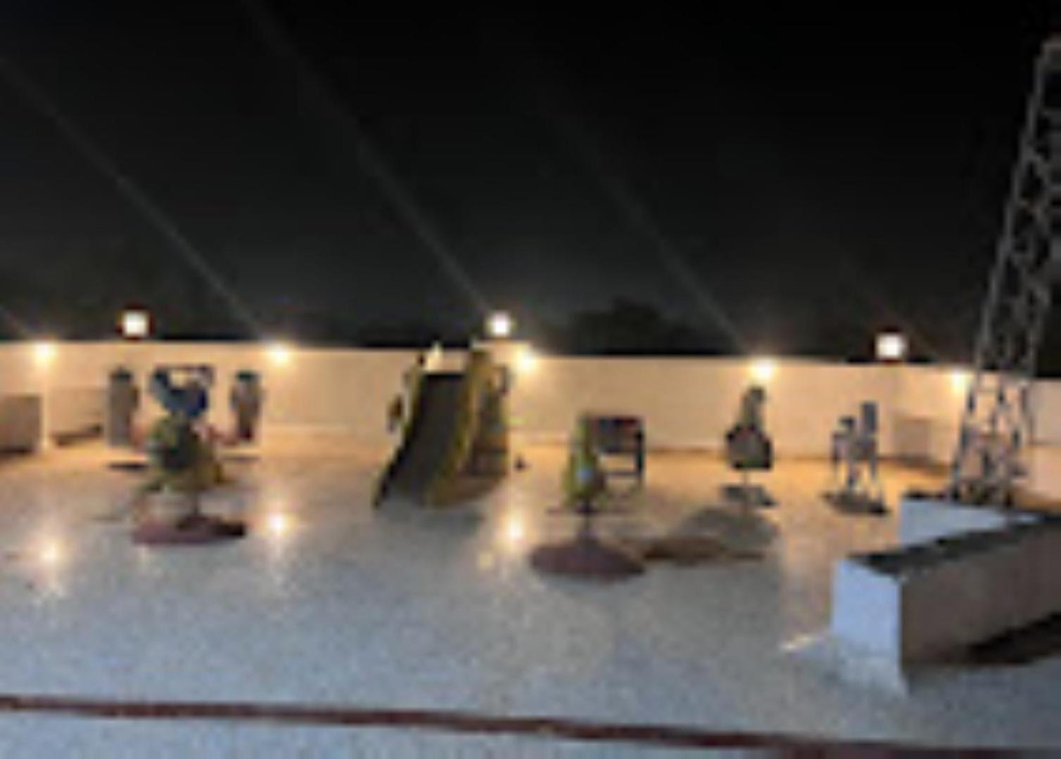 Hotel Pritam Palace , Dhule ภายนอก รูปภาพ